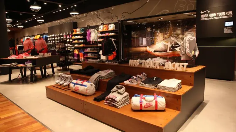 Necesidad de una profunda transformación: la influencia del ecommerce en los locales tradicionales