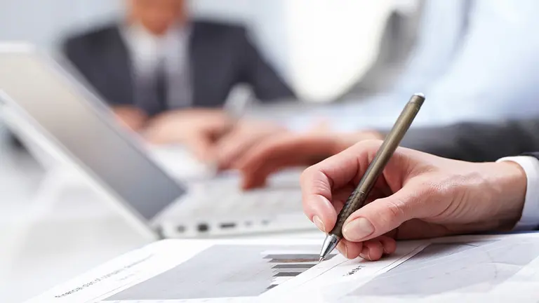 Al fin alguien quiere bajar impuestos (y hasta 2035): qué beneficios dará la Ciudad a profesionales y empresas 4.0