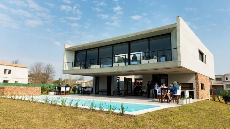 Crowdfunding inmobiliario: así es el "pool de rentas" para que tus ahorros generen un alquiler mensual en dólares