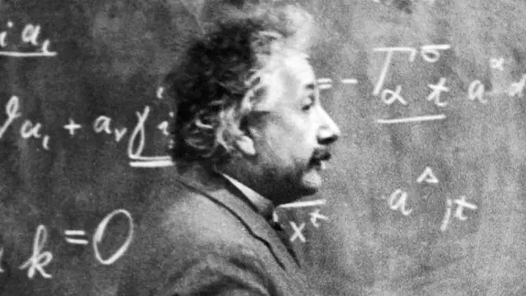 El "no tiempo": ¿qué es esta 'técnica secreta' que usaron Einstein y Steve Jobs?