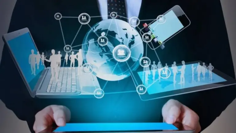 Un fallo reabre la polémica: ¿se deben considerar a Internet, TV y telefonía como "esenciales"?