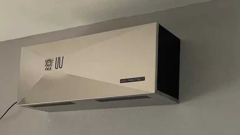 Emprendedores argentinos crean un equipo que combate el Covid-19 en el aire: así funciona