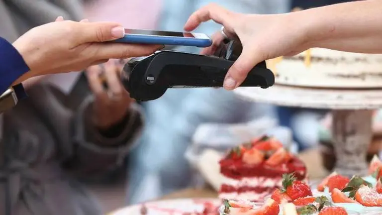 Ya emplea a 15.000 personas y crece 40% anual: todo sobre la actualidad del ecosistema fintech argentino