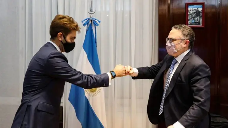 Ualá sigue creciendo e invertirá $5.700 millones en el país: estos son los perfiles profesionales que busca