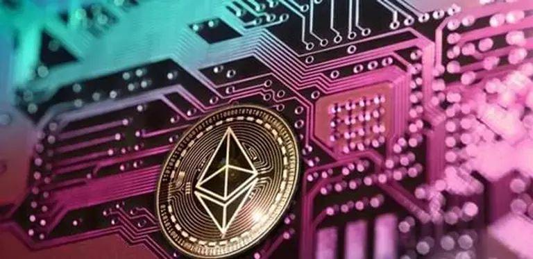 Dos adolescentes ganan más de u$s32.000 gracias a minar Ethereum en el garaje de su casa