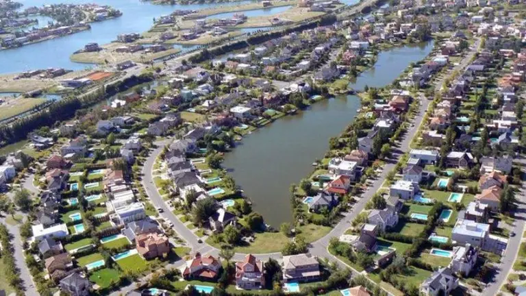 Se quedó sin clientes por la pandemia, pero ahora "la rompe" con su "Mercado Libre" para countries