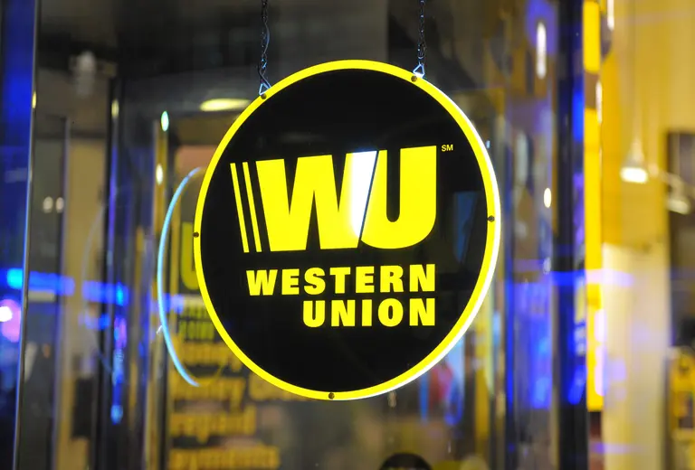 Western Union planea lanzar su propia stablecoin y una tarjeta estable pensada para la economía argentina