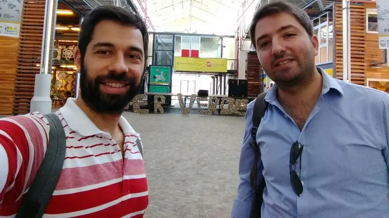 Vieron que la administración de su edificio era ineficiente y decidieron transformarla: ya venden a todo el país