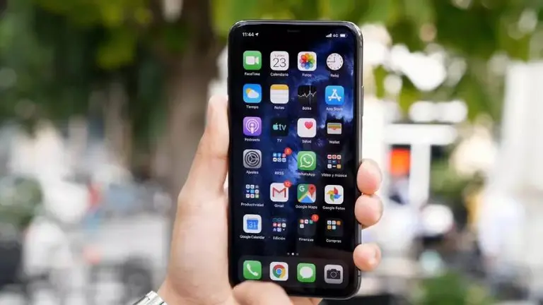 La Unión Europa presiona a Apple: ¿iOS deberá ser compatible con otros smartphones?