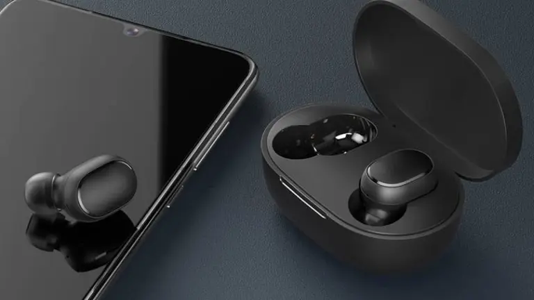 Los auriculares inalámbricos más vendidos en Mercado Libre son los Xiaomi Airdots 2 y están 35% off