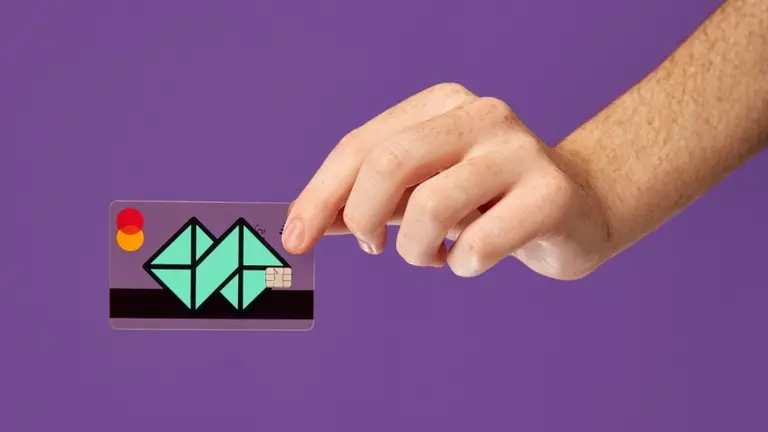 Esta fintech argentina de inversiones lanza su propia tarjeta prepaga: todo sobre este nuevo producto