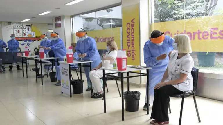 Para este empresario argentino exiliado, la Argentina "es el peor país para vivir la pandemia"