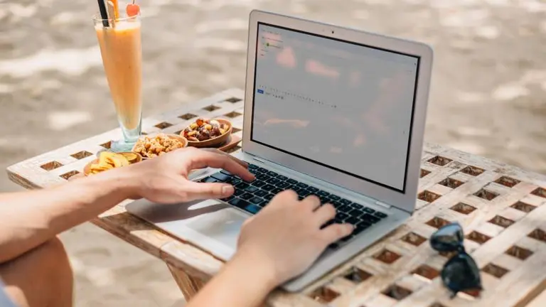 Trabajo híbrido, home office y nuevas tecnologías: así serán las tendencias para contratar en 2023