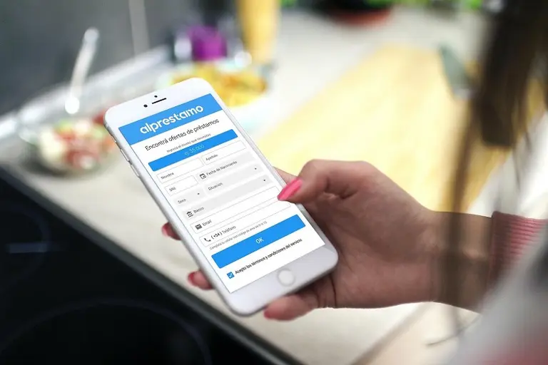 La mitad de los créditos digitales en Uruguay son emitidos a través de Alprestamo