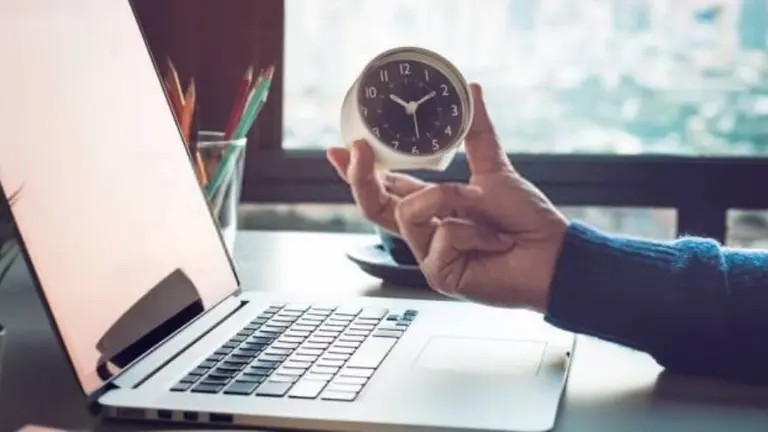 ¿Se puede reducir la jornada laboral en el país? según un informe, esto "perjudicará" a los trabajadores