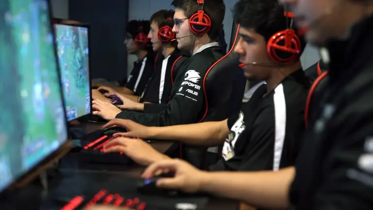 ¿Te gustan los videojuegos?: Stone Movistar Esports celebra el "Dia del Gamer" con un festival online