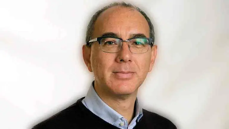 Este experto anticipa el debate que se viene sobre el "cerebro" de la inteligencia artificial