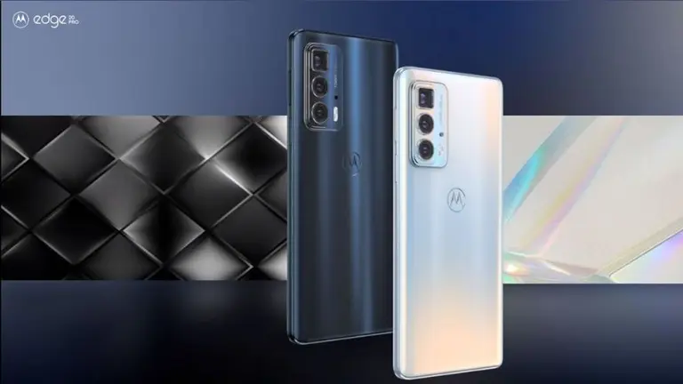 Motorola lanza dos nuevos "tanques productivos" y redobla su presencia en el segmente de gama alta