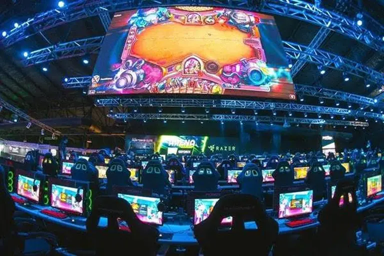 Se unen dos mundos: Coinbase se asocia con uno de los equipos de esports más importantes