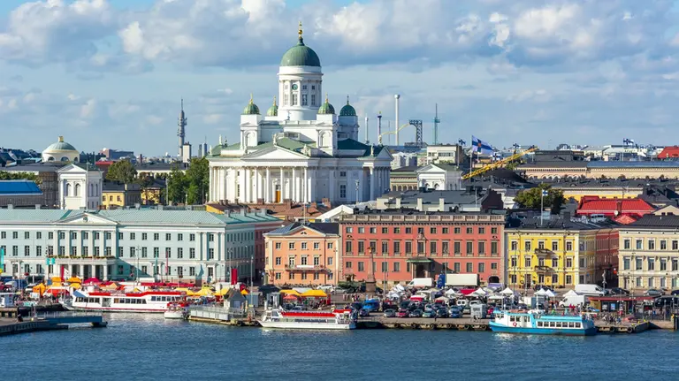 Finlandia busca trabajadores argentinos: cómo postularse y qué perfiles solicitan