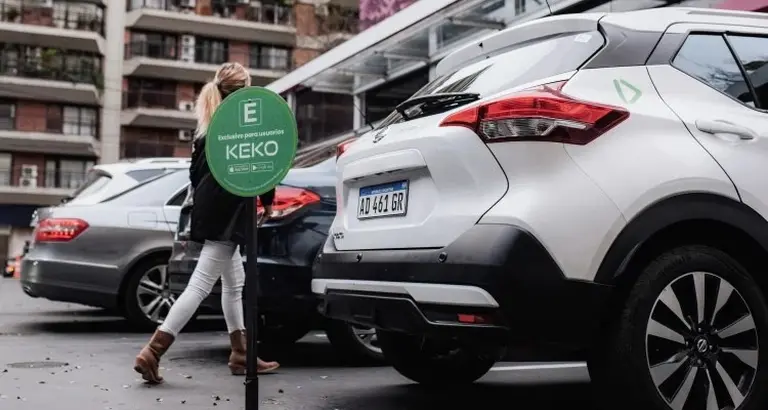 Crece el modelo carsharing en Argentina: esta app permite alquilar autos de una forma "sustentable"