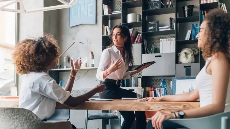 Cómo Grupo Galicia convoca y financia a startups para que aporten innovación a su negocio bancario