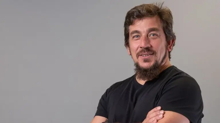 Cómo es la nueva tarjeta de débito "súper segura" de Openbank que se "prende y apaga" en el acto