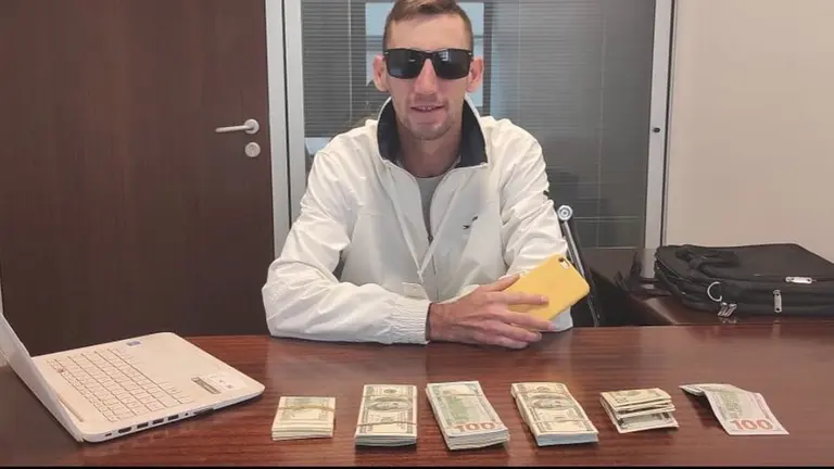 Sigue el declive de Zoe: el "doctor en Trading" rompió el silencio y dejó sorprendentes declaraciones