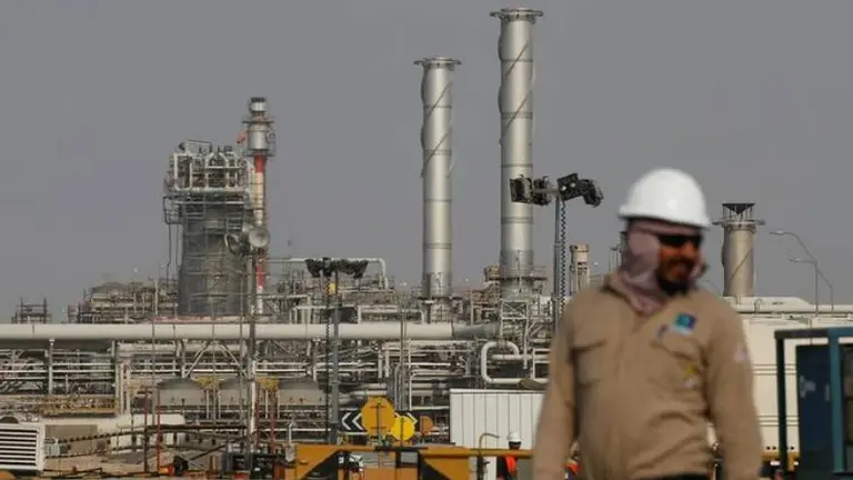 Acuerdo de paz en vista: el petróleo se desploma y abre una nueva oportunidad en los mercados