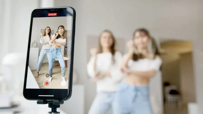 Qué son los nanoinfluencers y cómo pueden beneficiar tus estrategias de marketing