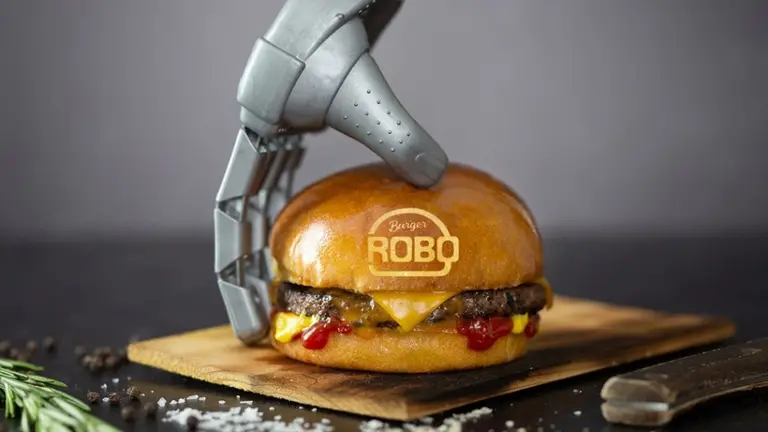 ¡Increíble!: crean un "dispenser de hamburguesas" manejado por inteligencia artificial