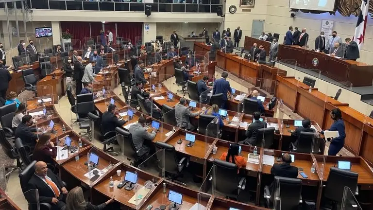 El Salvador ya no será el único en la región: Bitcoin será moneda de curso legal en Panamá