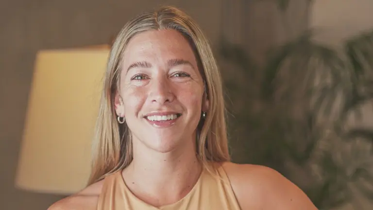 Esta influencer lanza una app móvil de su plataforma de training: planea facturar u$s1 M en 2022