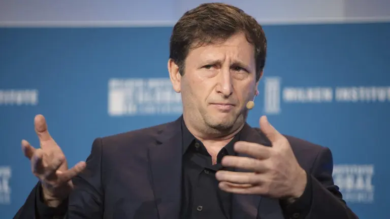 ¿La "nueva Luna"?: otra red bloquea las operaciones y su fundador regala u$s1.000 para evitar el colapso