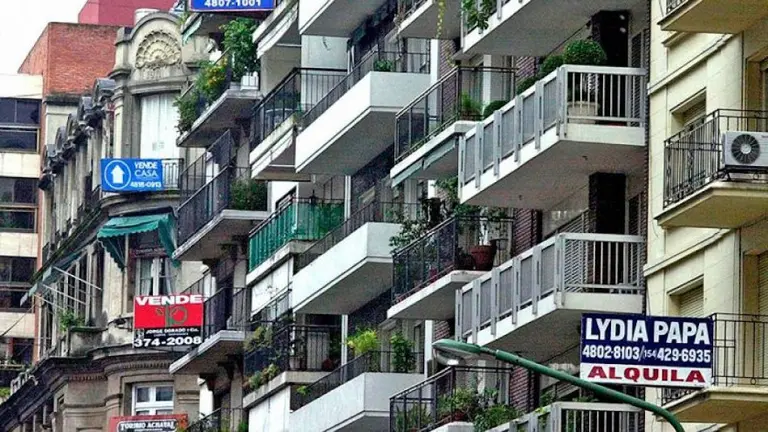 Tras la pelea taxis-Uber, ahora llega el rival 4.0 de las inmobiliarias: cuál es la startup argentina en la mira