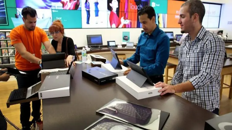 Nueva postura: Microsoft toma el compromiso de trabajar lado a lado con sindicatos