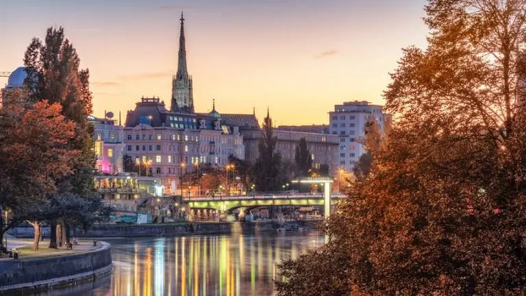 ¿Pensás emigrar? Conocé cuáles son los 10 mejores países para irse a vivir