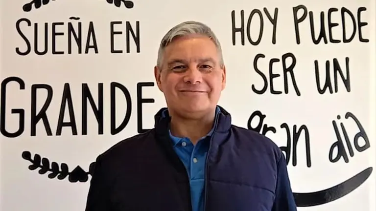 Conocé Jobforexpats, el "Tinder corporativo" que te busca socios en el exterior