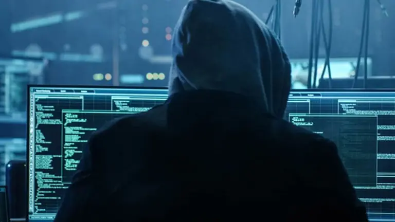 Se investiga una presunta "estafa" millonaria dentro del ecosistema de los NFT