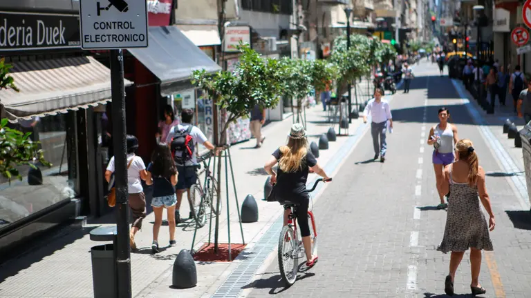 Ya nada es igual: cómo el home office y una mejor calidad de vida impulsa el desarrollo de "ciudades de 15 minutos"
