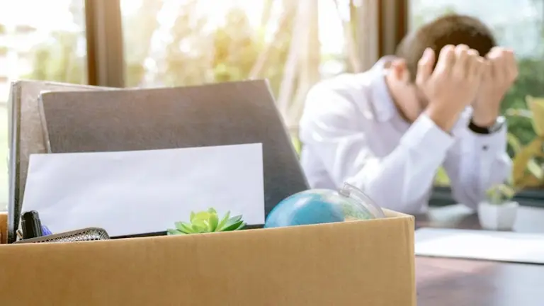 Otra más y van: la red social "laboral" se suma a la ola de despidos de personal