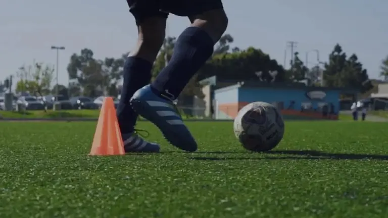 Ahora podés "invertir en futbolistas" y pagar con Mercado Pago: cómo comprar una parte del pase de un jugador