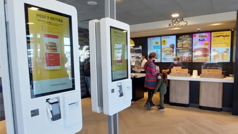 McDonald´s lanza una curiosa metodología de pago para agilizar las compras: ¿de qué se trata?