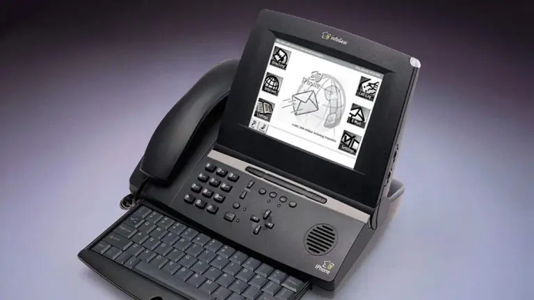 Un día como hoy se registró la marca "iPhone" (y no fue Apple)