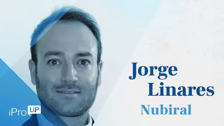 En el camino de la Inteligencia Artificial, ¿quién conduce este vehículo?