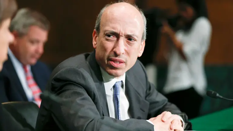 Confusión cripto: la SEC anunció en X la aprobación del ETF en Bitcoin, pero su presidente salió a aclararlo