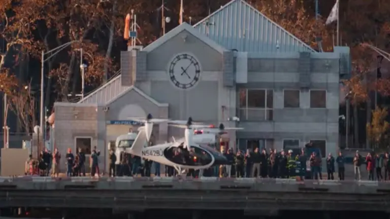 ¡Histórico despegue! conocé eVTOL, el primer taxi volador que completó con éxito su viaje inaugural