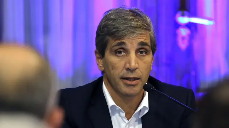 Luego del plan "emisión cero" de Milei y Caputo: ¿qué pasó con el dólar cripto?