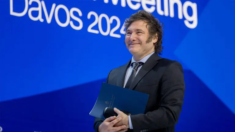 Tras la asunción de Trump, Milei viajó a Suiza para el Foro Económico de Davos: ¿cuándo habla?