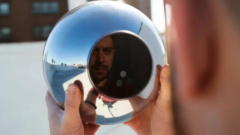 Worldcoin responde todo, en exclusiva: manejo de datos, su nueva red "propia" y qué pasa con la plata si te das de baja